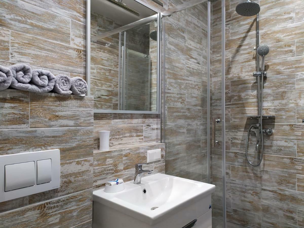 Skyview Apartments Odesa Exterior photo