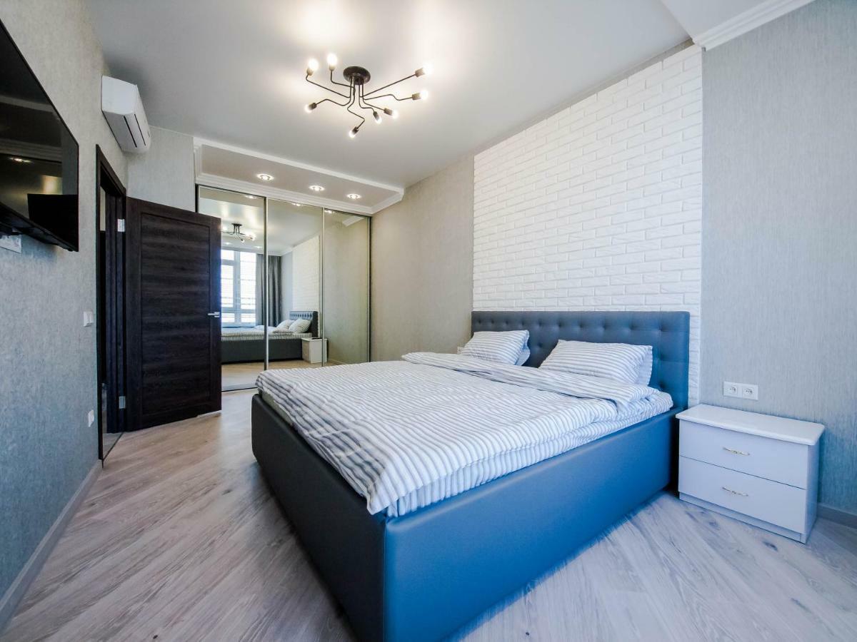 Skyview Apartments Odesa Exterior photo